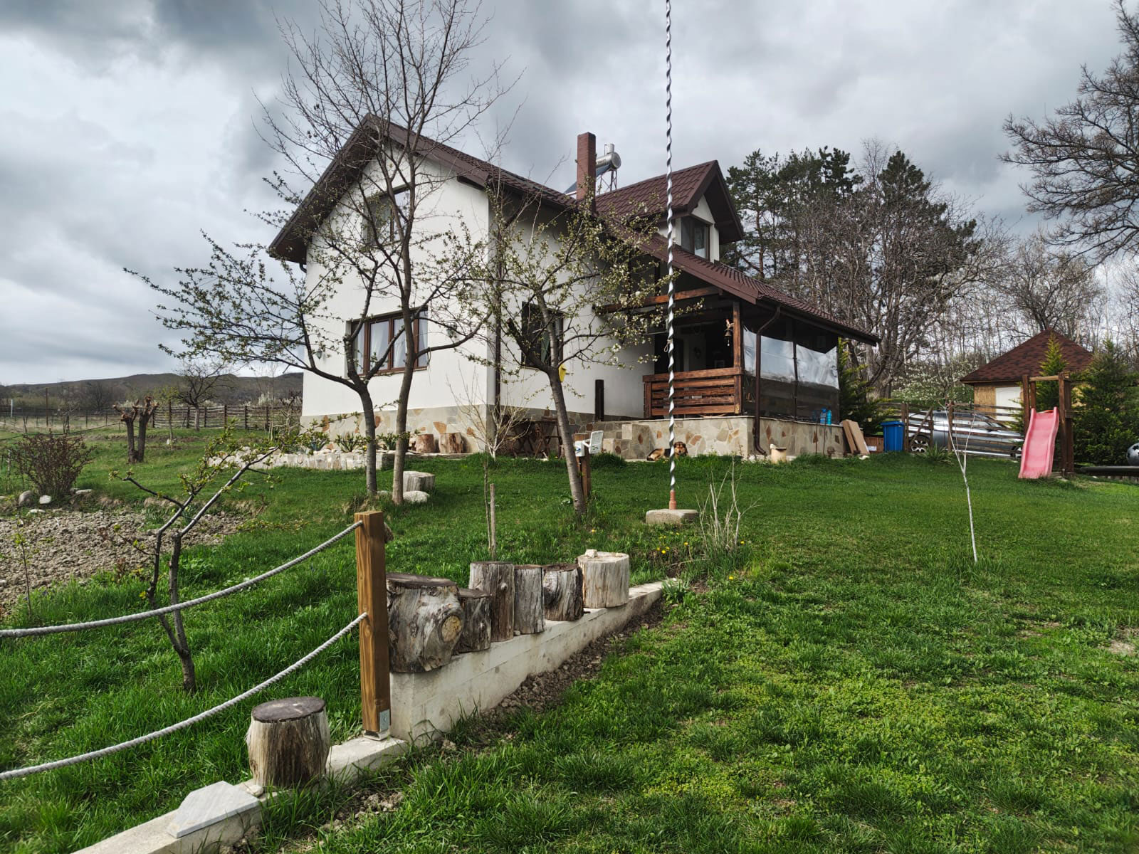 Deleni Retreat