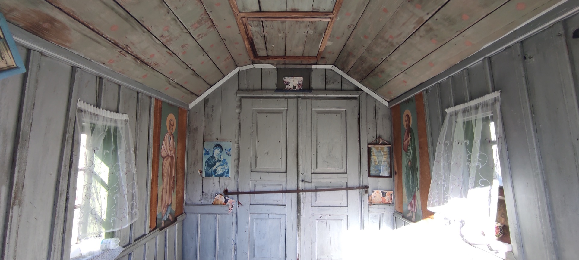 Biserica din Grabicina de Sus, detaliu